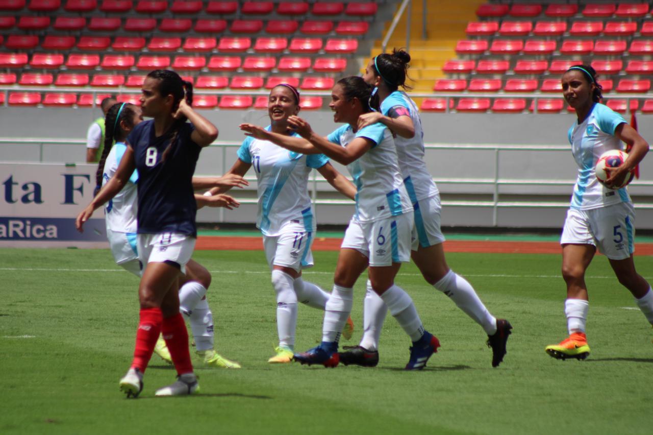 Guatemala cae en su visita a Costa Rica