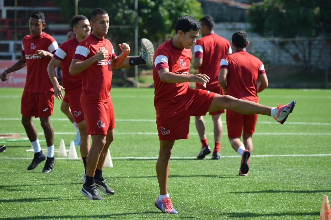 Malacateco toma fuerza con Tatangelo