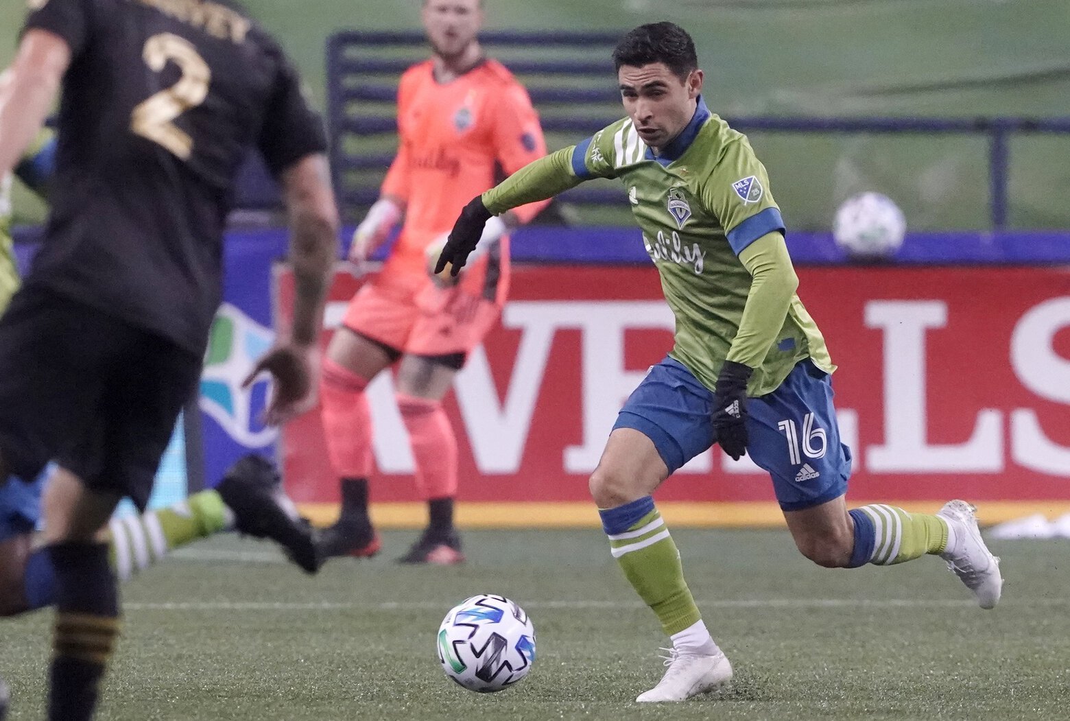 Alex Roldán prefirió a El Salvador