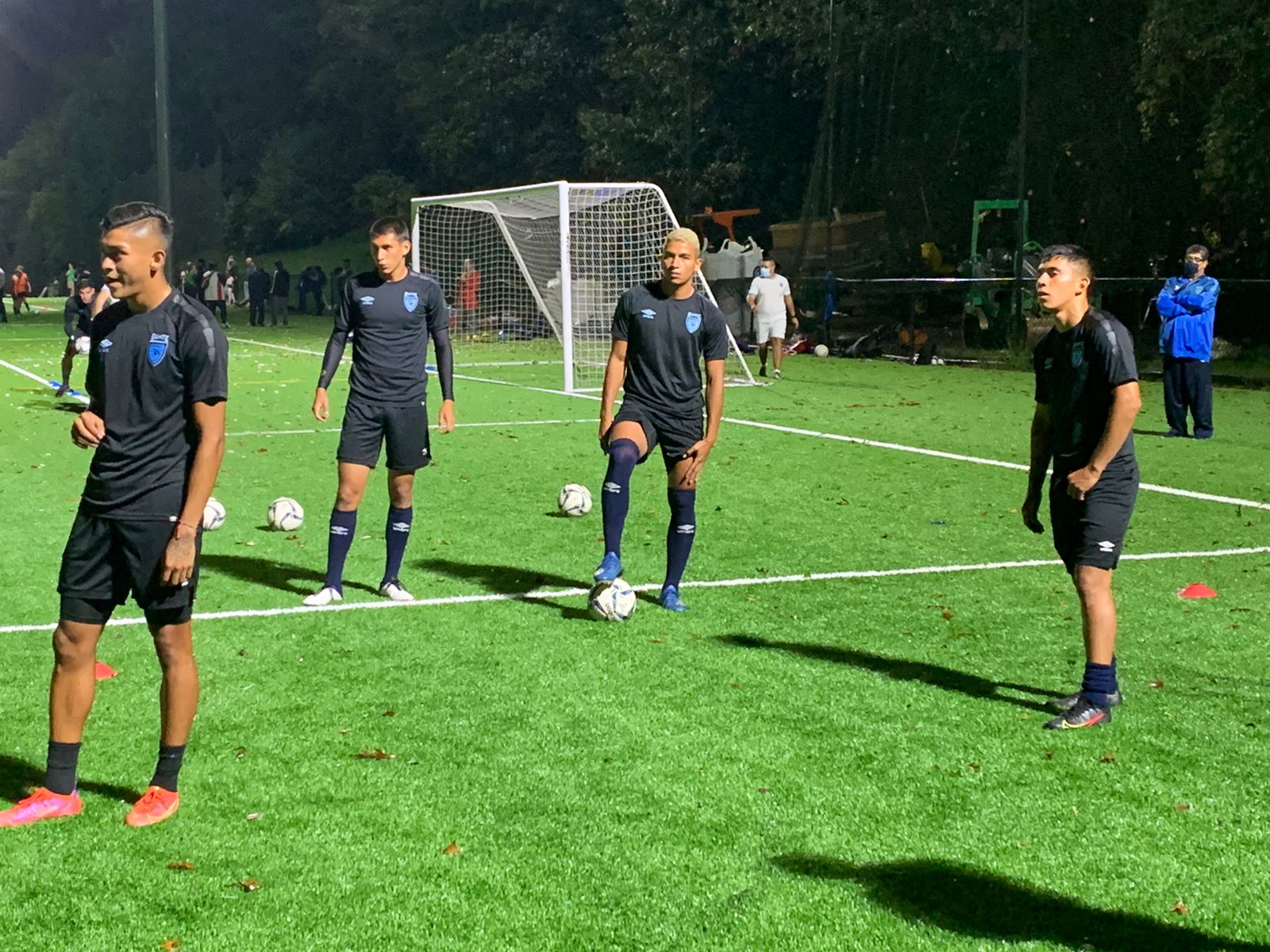 PREVIA: Guatemala y El Salvador chocan en Estados Unidos