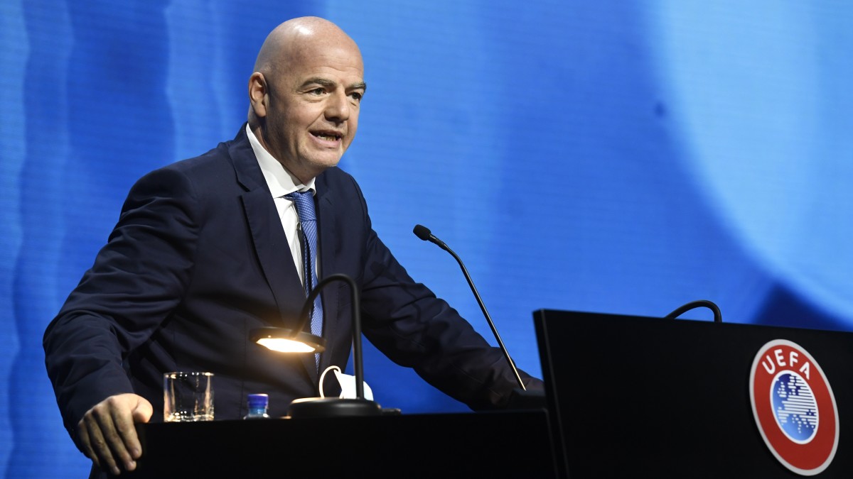 Infantino quieren un mundial cada dos años: “El Super Bowl se organiza todos los años”