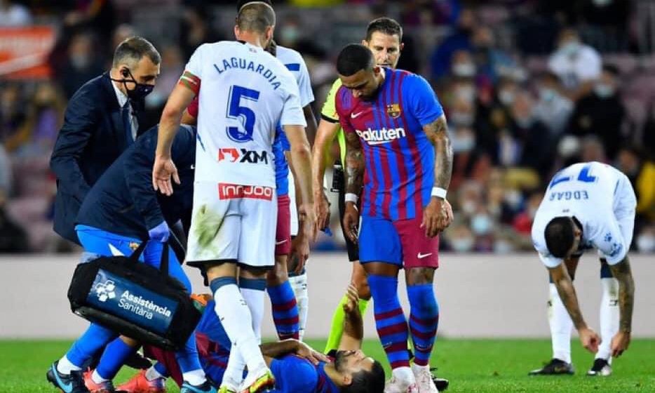 Barjuan debuta con un pálido empate; Agüero termina en el hospital