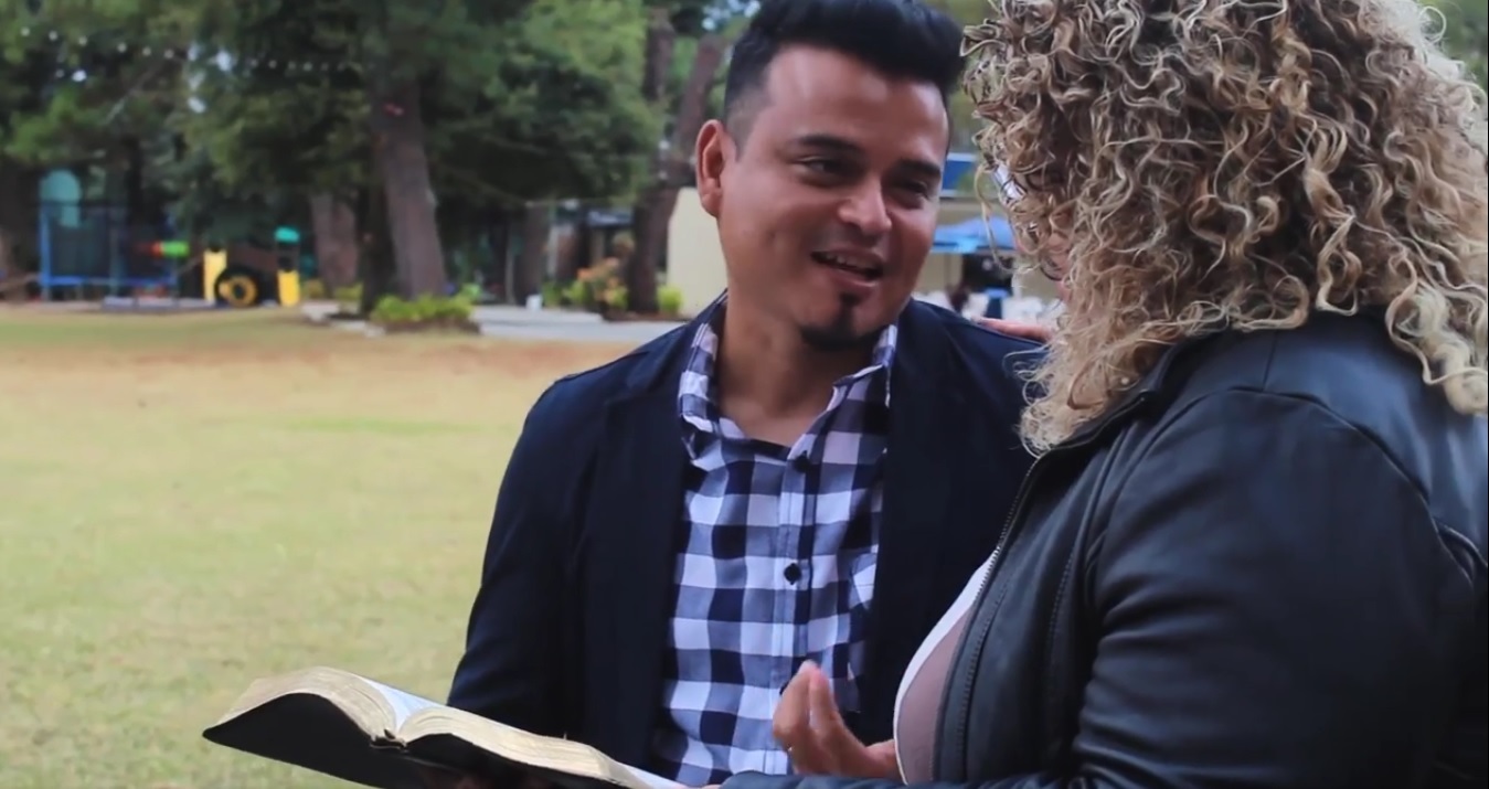 Mensaje de invitación del Pastor Bilsan Fray previo al concierto (((VIDEO)))