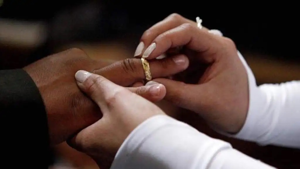 La importancia inscribir los matrimonios ante el Renap