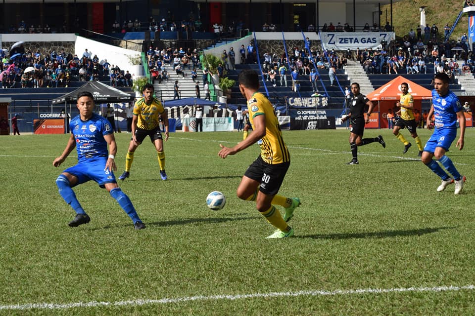 Guastatoya, cierra la primera vuelta en el liderato