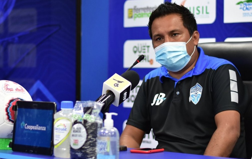 Amarini Villatoro se despide de Costa Rica y se acerca a Xela