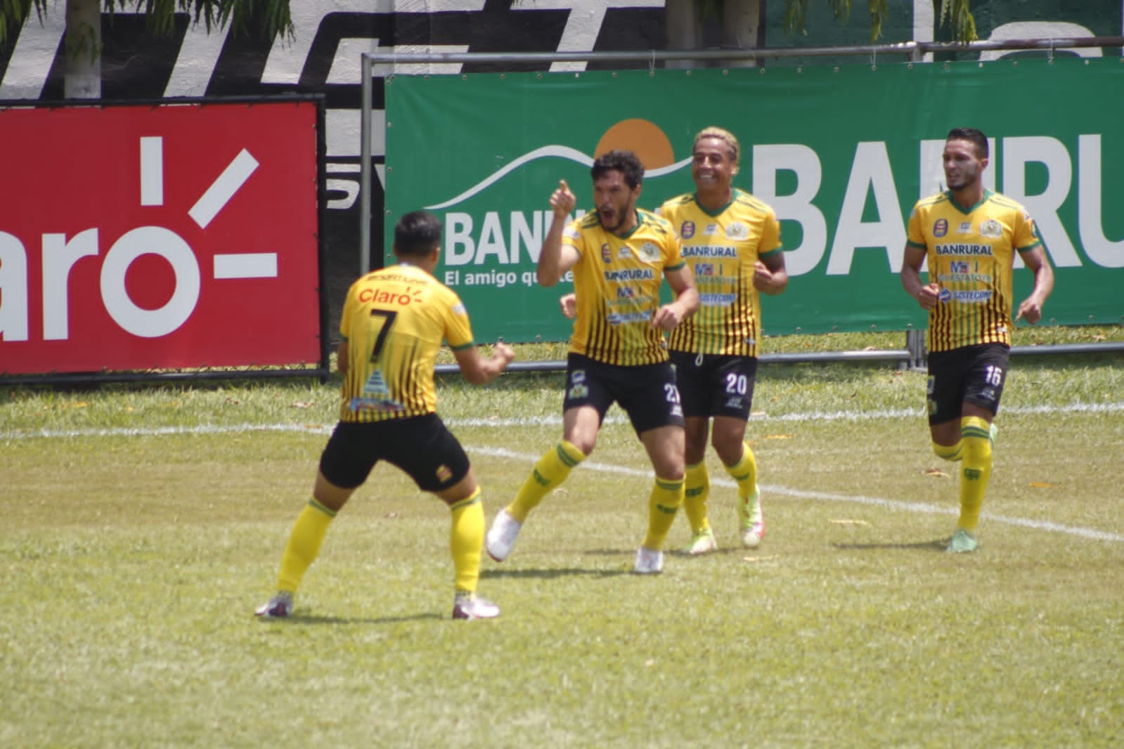 ¡Guastatoya despacha a Antigua y se instala en las semifinales! (((VIDEO)))
