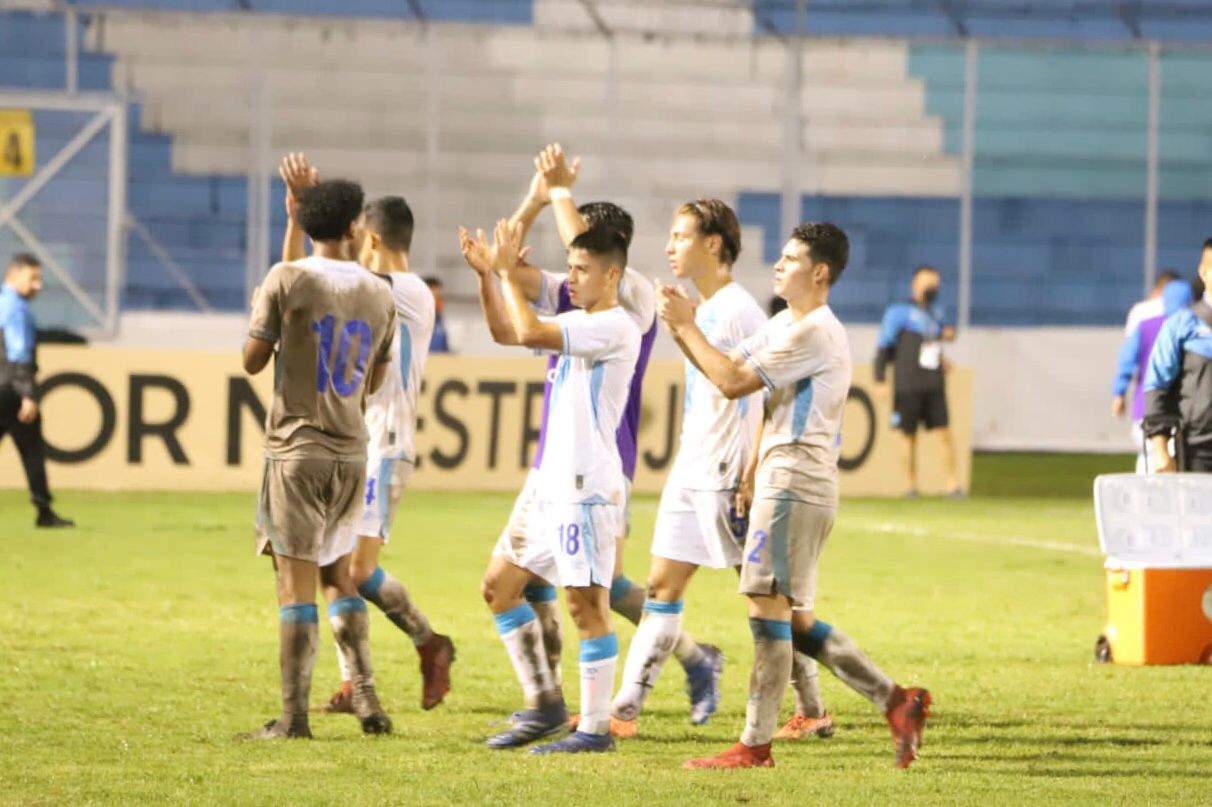 Guatemala cura las heridas ante Panamá