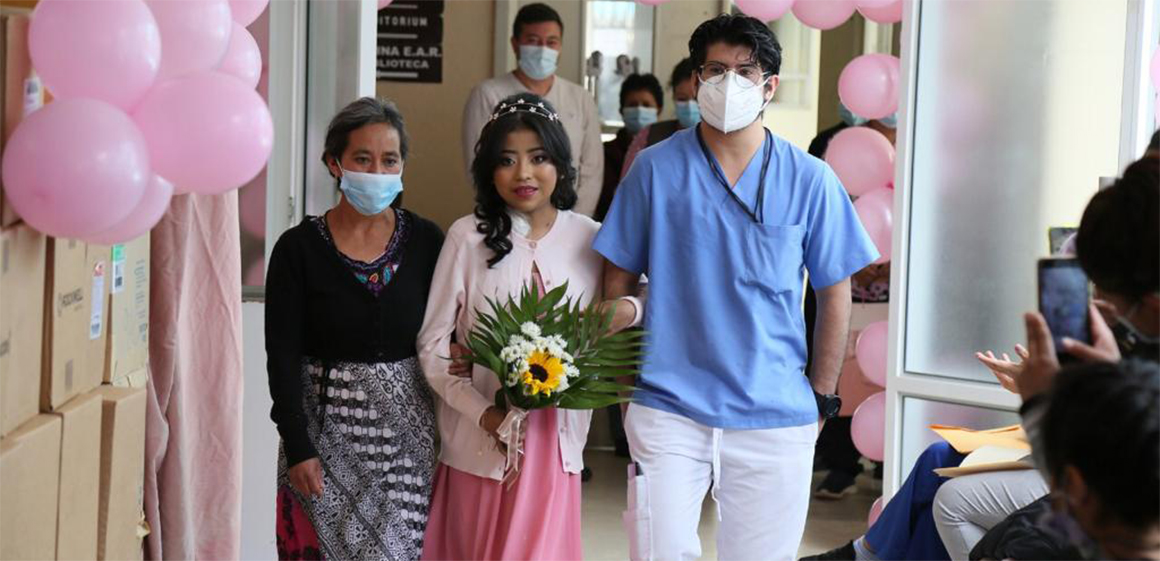 Celebra sus 15 años en el hospital