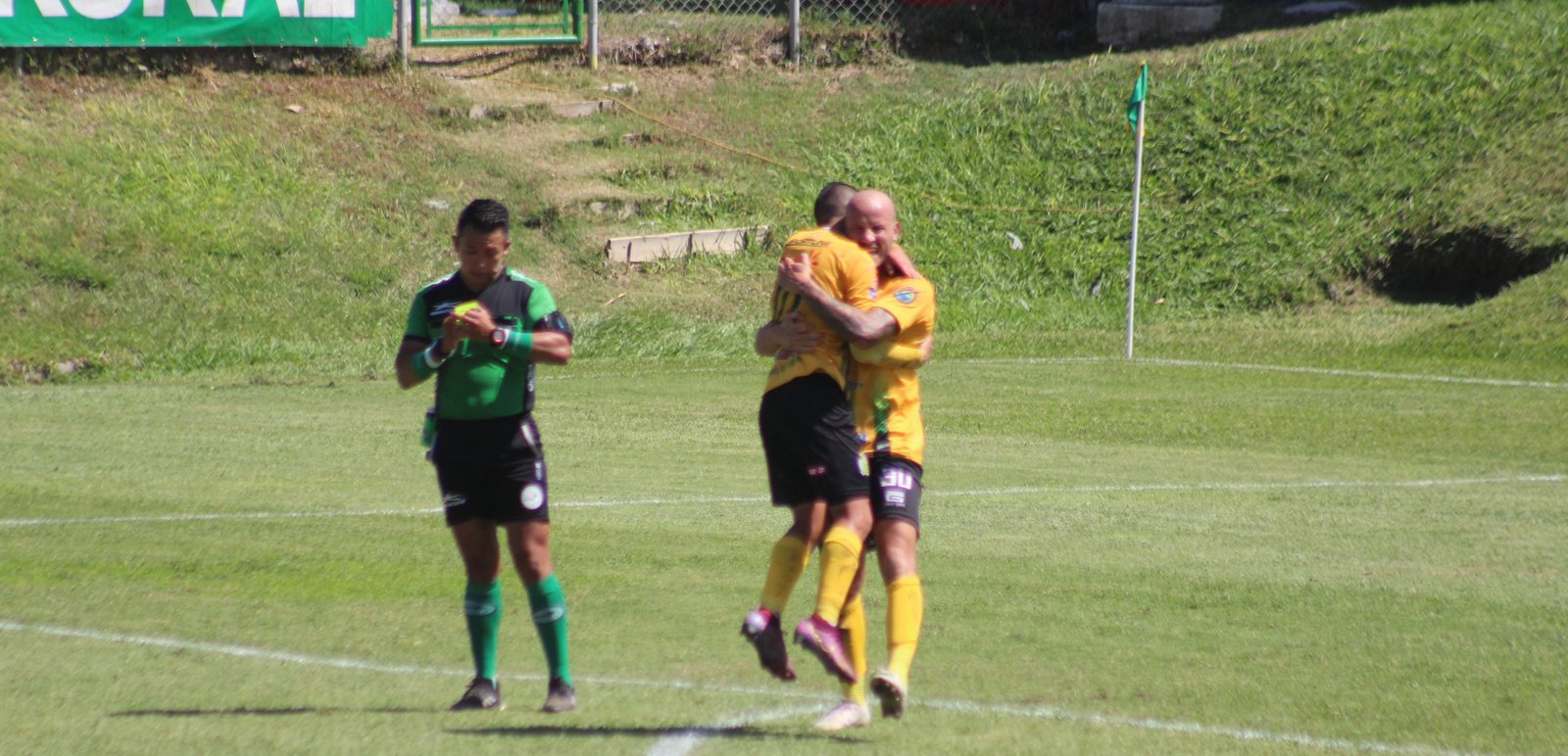 Merecida remontada del Pecho Amarillo ((VIDEO))