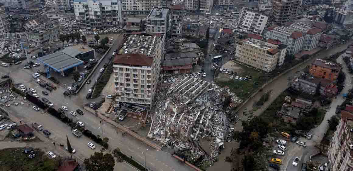 Terremotos en Turquía y Siria dejan más de mil víctimas mortales
