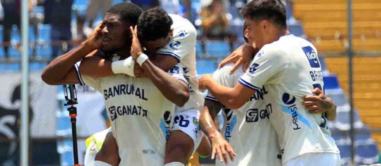 Comunicaciones le dice adiós a su goleador