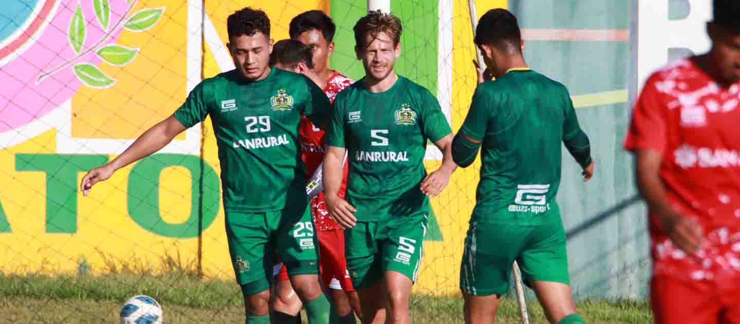 Asóciate y apoya al CD Guastatoya