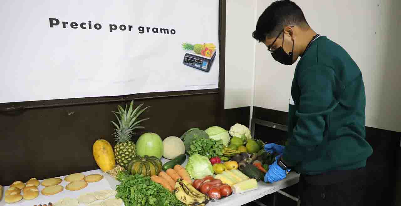 La Canasta Familiar incrementa 0.7%, según el INE