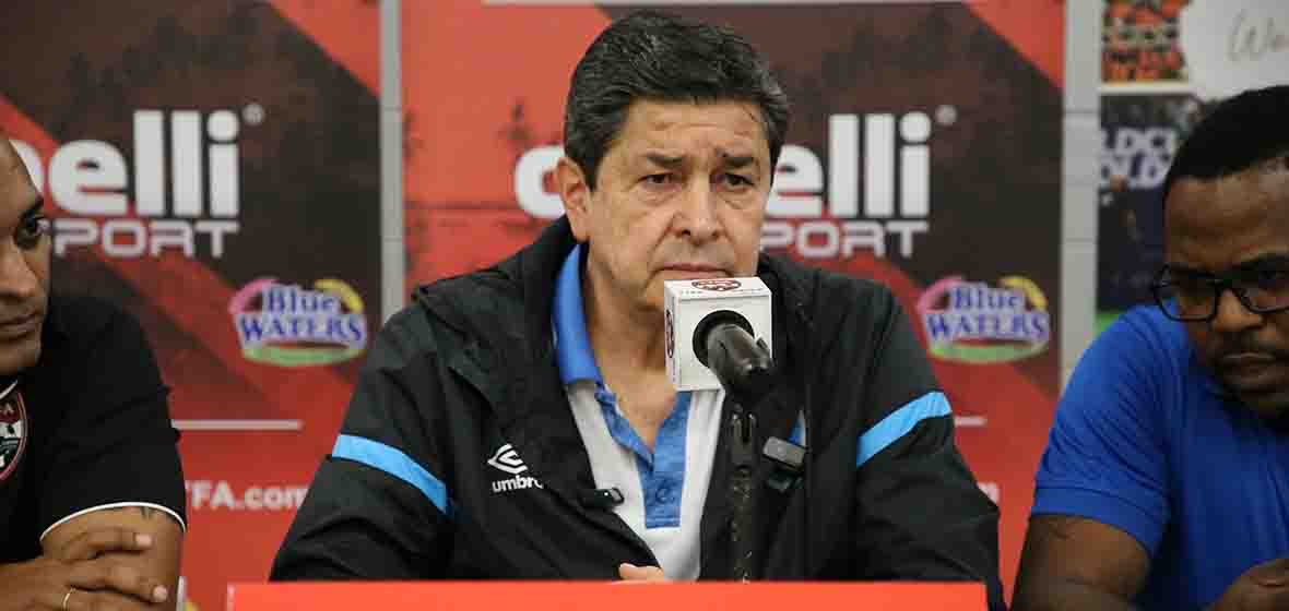 Tena respeta a Trinidad y Tobago, pero advierte que Guatemala dará la sorpresa