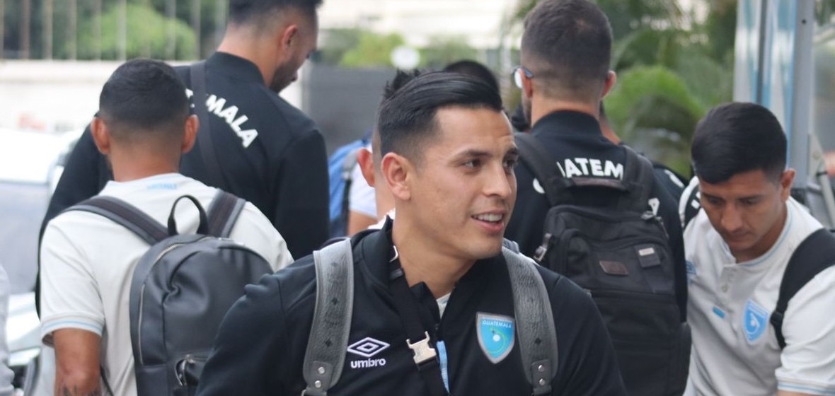 Guatemala se instala en Ciudad de Panamá y se aferra a la épica