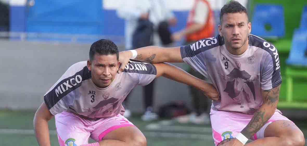 Suspenden seis meses a futbolista en Guatemala