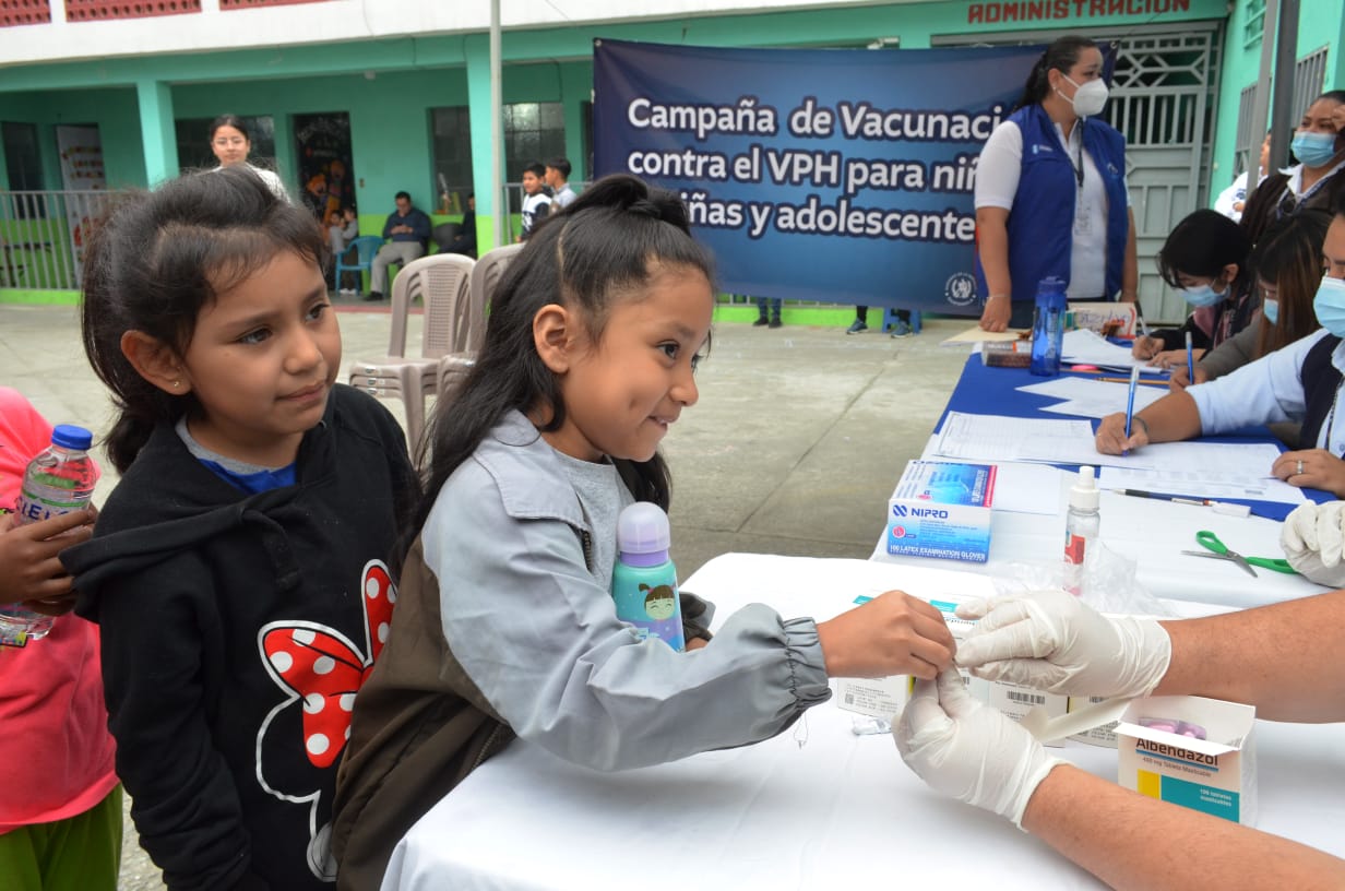 Desparasitan a más de 75 mil estudiantes