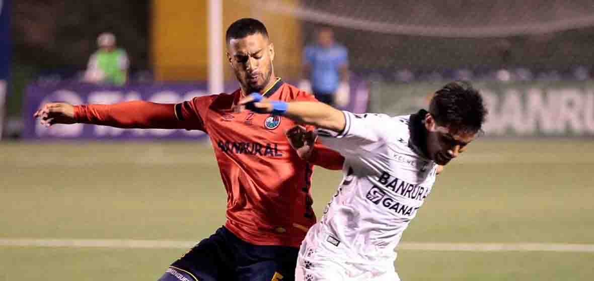 Comunicaciones y Municipal no se hicieron daño en el juego de ida de semifinal