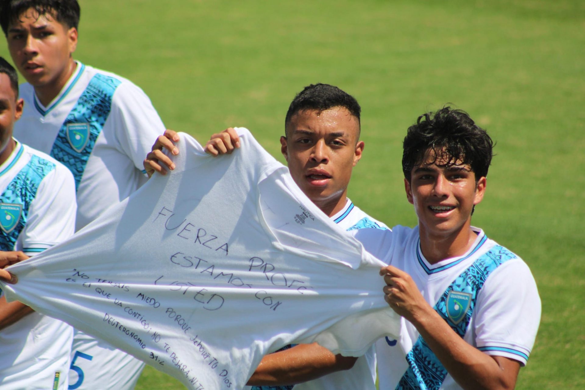 Guatemala golea 5-1 a El Salvador en la primera fecha del FIFA Forward UNCAF Sub-16