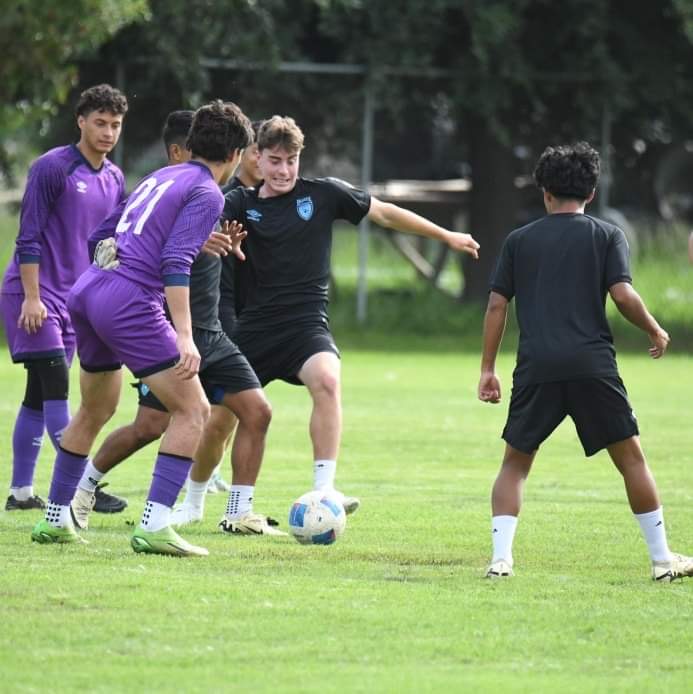 Guatemala enfrenta a Panamá este domingo