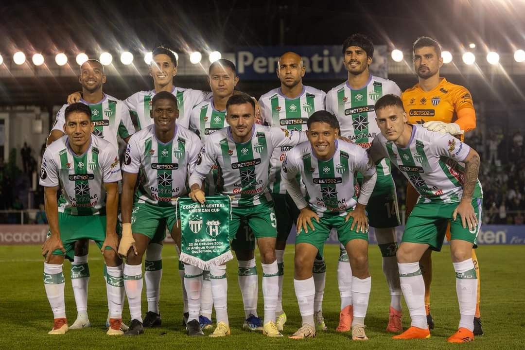 Antigua mereció mejor suerte en la ida ante Alajuelense, pero deja todo para la vuelta