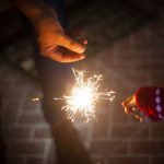 Recomendaciones para prevenir quemaduras de niños en las fiestas de fin de año