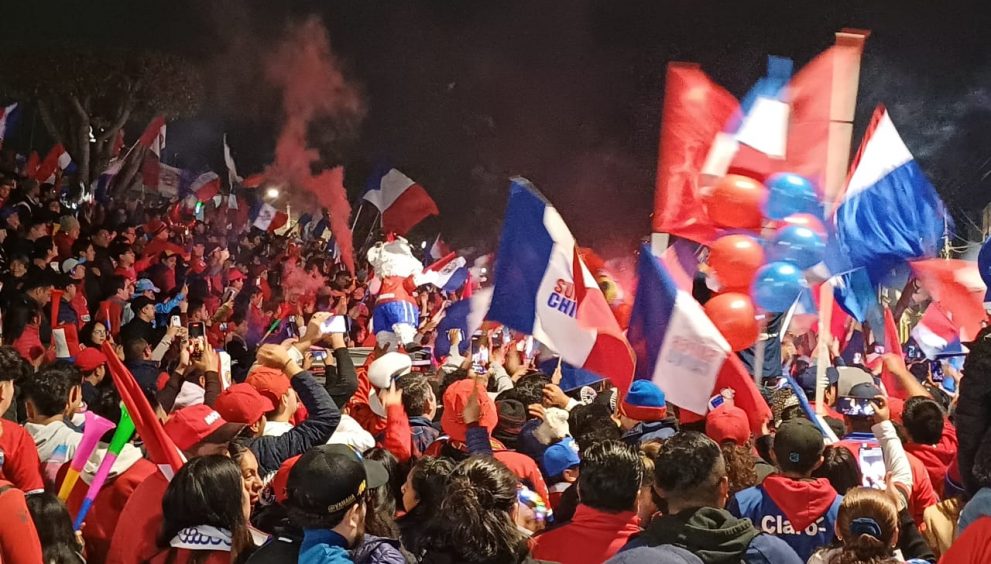 Xelajú MC se deja querer por su afición en el banderazo