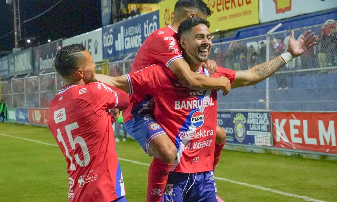 Xelajú MC vence 1-0 a Guastatoya y lo mete en aprietos en la acumulada
