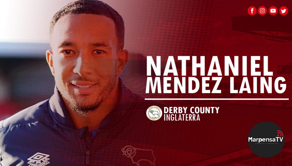 Nathaniel Mendez-Laing sufre con su equipo el Derby County en Inglaterra