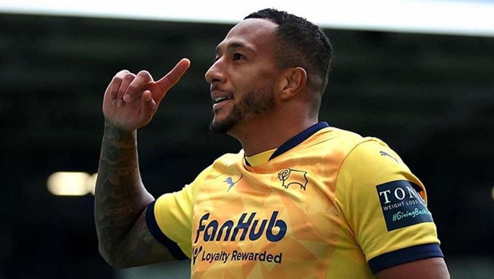 El Derby County de Nathaniel Mendez Laing asegura la permanencia en la Championship
