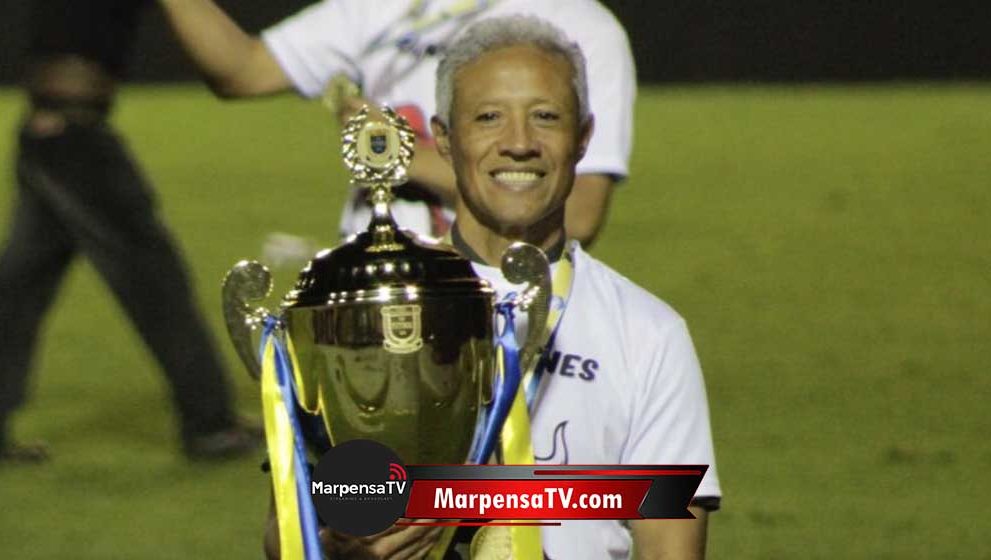 Nuevo técnico crema: Roberto Hernández dirigirá a Comunicaciones