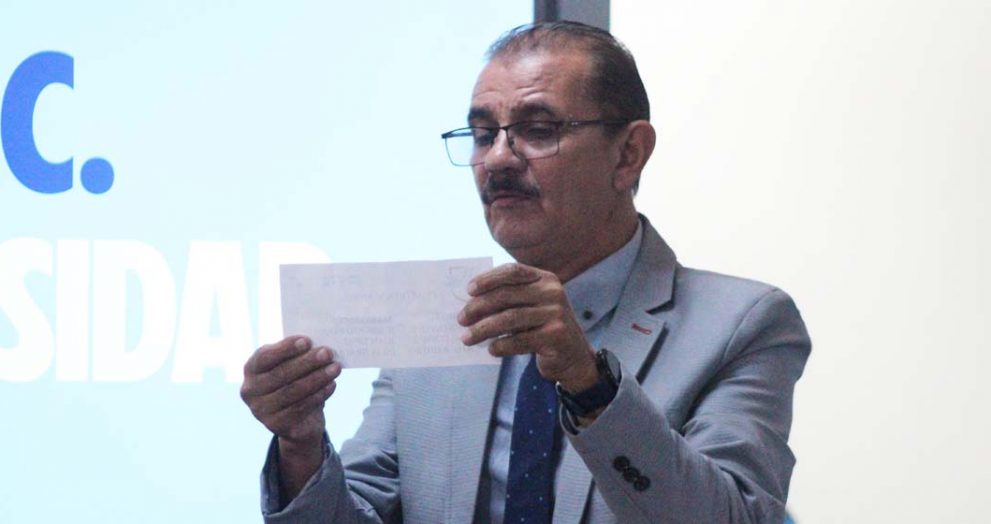 Sorteo de árbitros en las semifinales del Torneo Clausura 2025