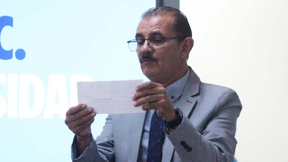Sorteo de árbitros en las semifinales del Torneo Clausura 2025