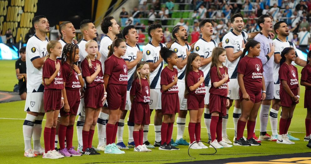 ¡Obligados a ganar! Luis Fernando Tena y el reto de Guatemala en Copa de Oro
