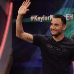 Keylor Navas en medio de Newell 's Olds Boys y Pumas de México