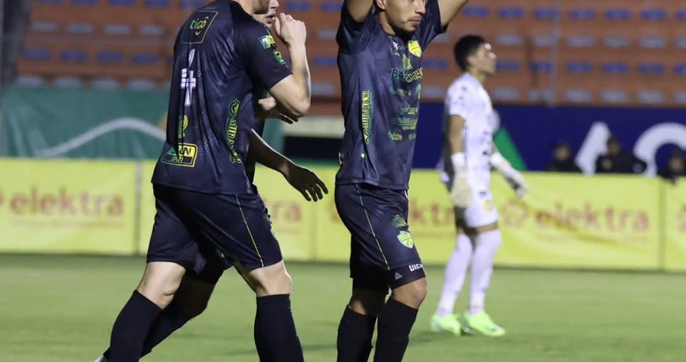 Xinabajul advierte a la Fedefut antes de denunciarla ante la FIFA