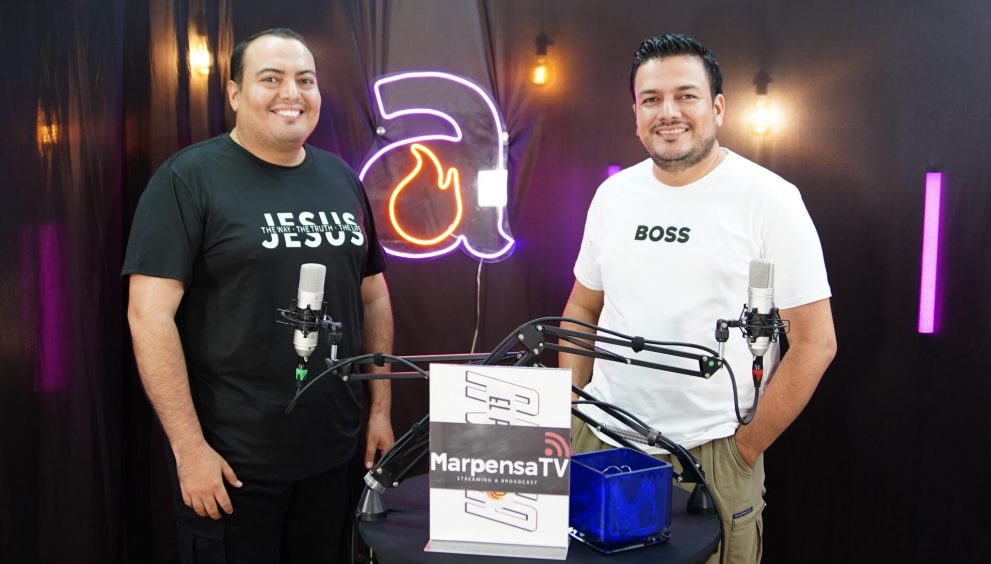 Aviva el Podcast aborda la presión social y cómo afrontarla desde la fe en Cristo