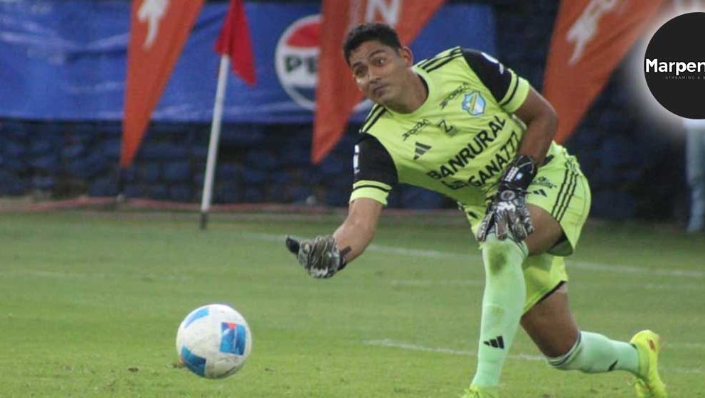 Fredy Pérez en serios problemas en Comunicaciones