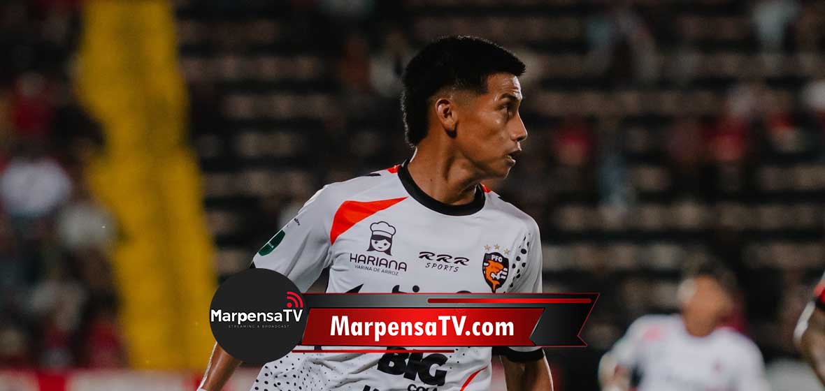 Nelson Andrade destaca en el fútbol de Costa Rica