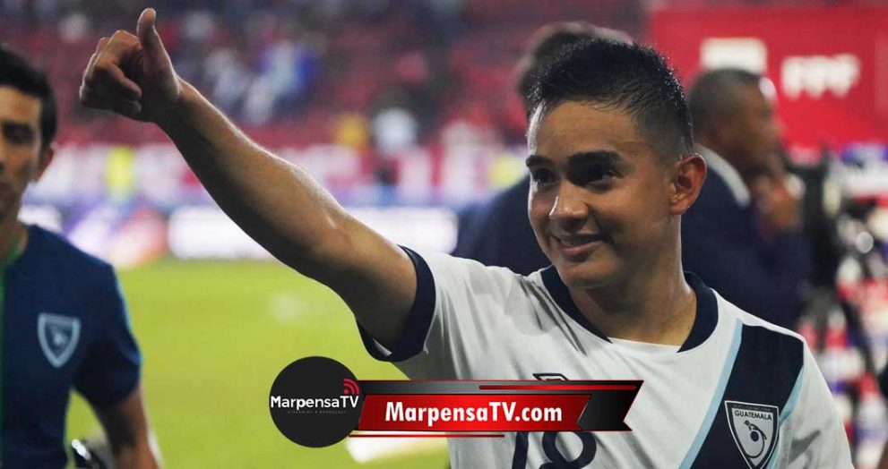 Óscar Santis entre los máximos goleadores de la historia de la Selección