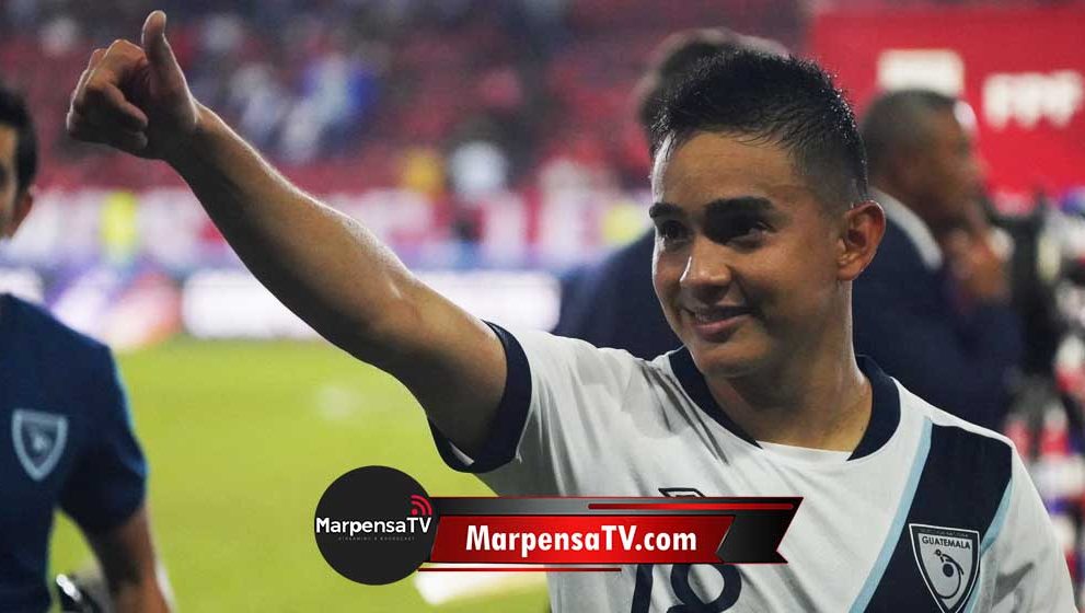 Óscar Santis entre los máximos goleadores de la historia de la Selección
