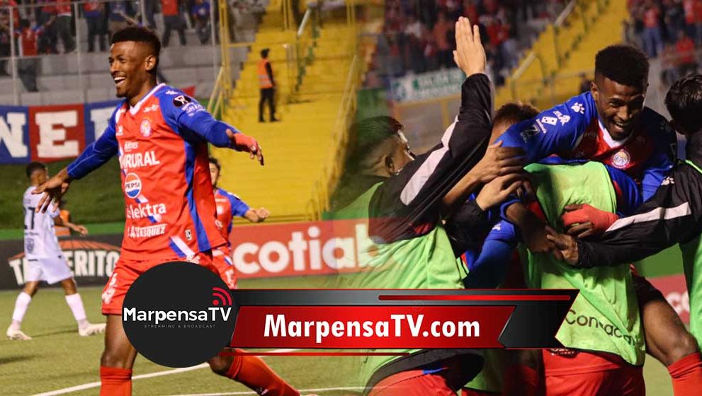Xelajú MC gana la primera batalla ante el Sporting en la Copa Centroamericana Recibidos Víctor René del Cid