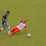 ¡ERA ROJA Y CASI CÁRCEL! La brutal patada a Óscar Santis que encendió la fecha 15 de la Liga Nacional