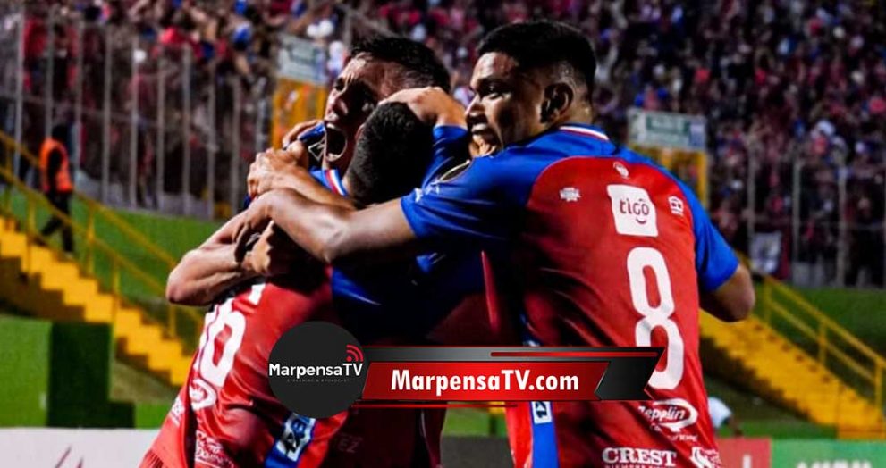 Xelajú MC sigue haciendo historia por el fútbol guatemalteco