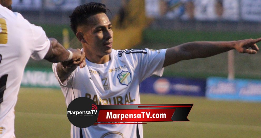 Comunicaciones vuelve al triunfo ante su gente frente a Achuapa