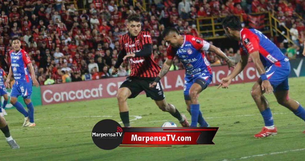 Xelajú empata con Alajuelense en la final de ida