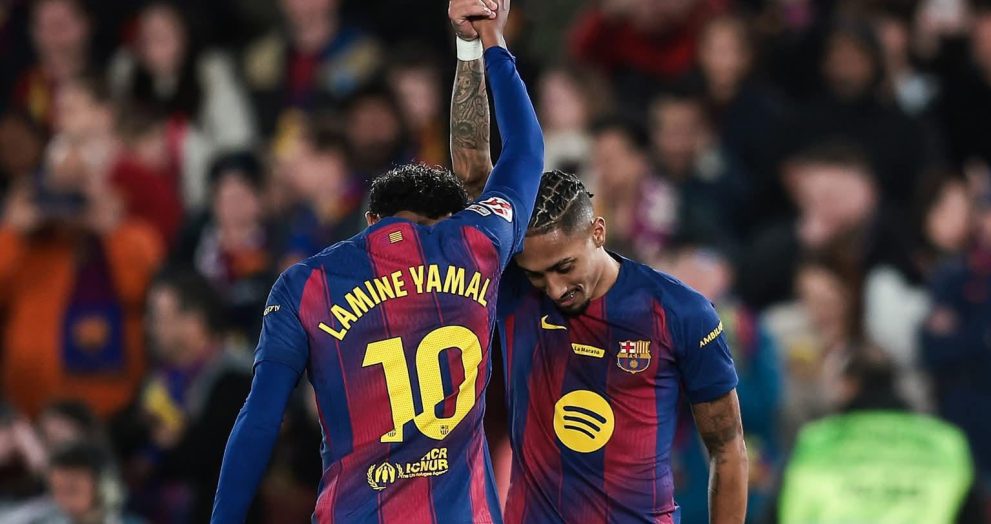 Raphinha guía al Barcelona ante una gran victoria contra el Osasuna