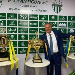 Antigua GFC anunció la renovación del contrato del técnico Mauricio Tapia, quien continuará al frente del equipo para el Torneo Clausura 2026, independientemente de lo que ocurra en la serie final del Apertura 2025, en la que el cuadro colonial tiene ventaja de 2-0 sobre Municipal.