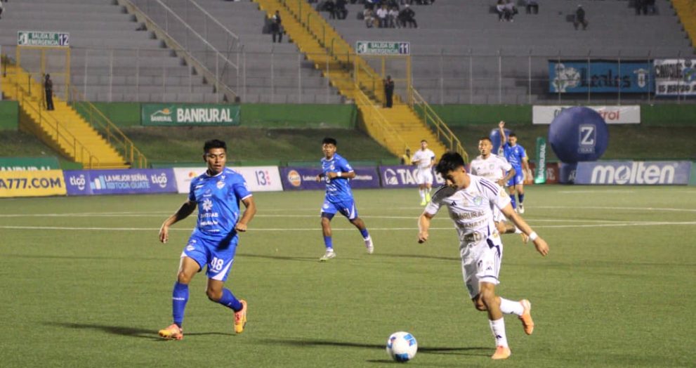 Cobán Imperial vence a Comunicaciones y lo mantiene en zona de descenso